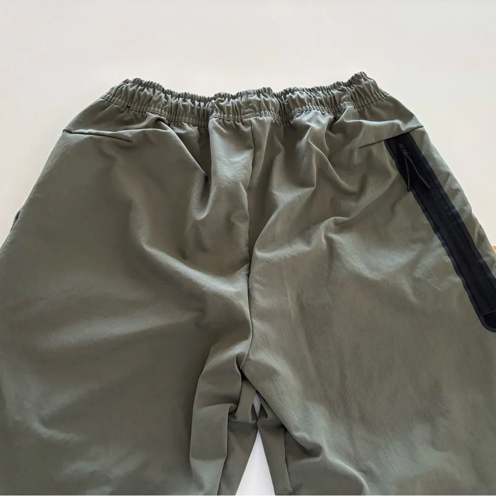 Nike Tech Woven Joggers Men’s  CU4483-010 Men’s Large - Picture 15 of 16